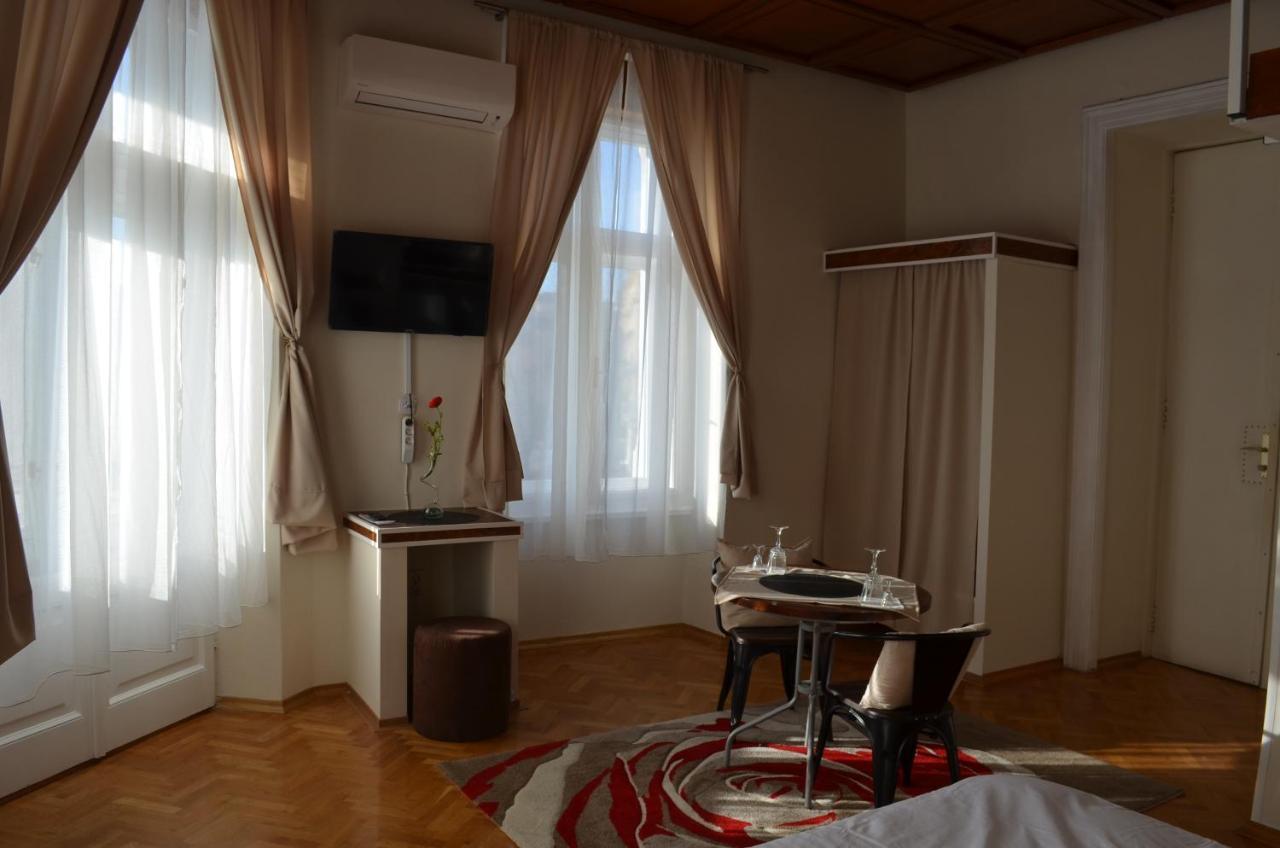 Rooms & Apartments Infinity Риека Экстерьер фото