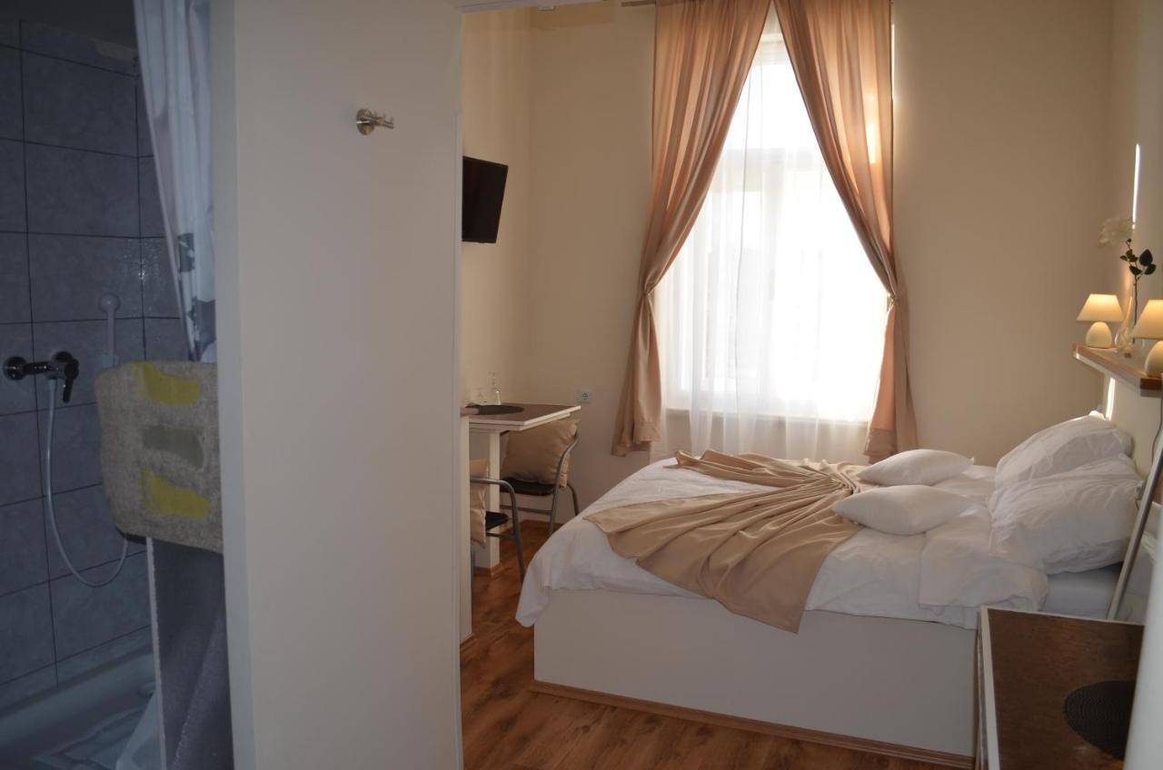 Rooms & Apartments Infinity Риека Экстерьер фото