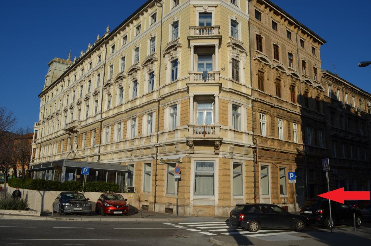 Rooms & Apartments Infinity Риека Экстерьер фото